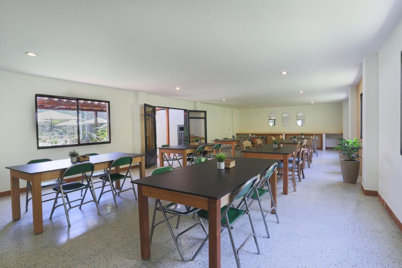 Soy Local Guatape Hotel Luaran gambar