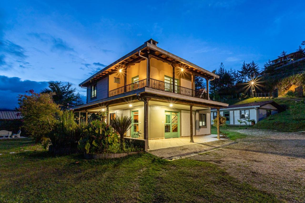 Soy Local Guatape Hotel Luaran gambar
