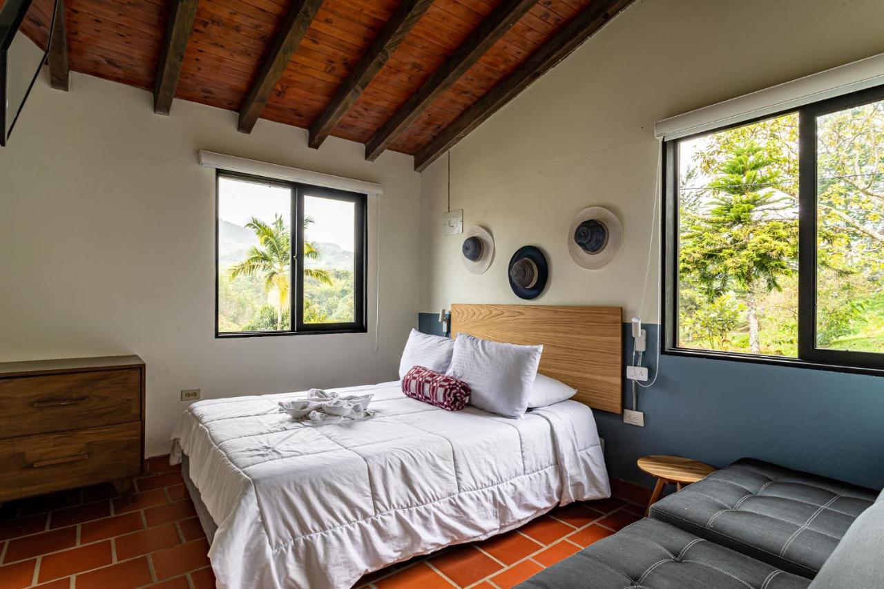 Soy Local Guatape Hotel Luaran gambar