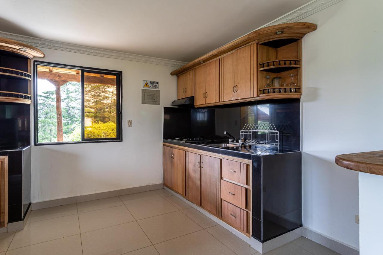 Soy Local Guatape Hotel Luaran gambar