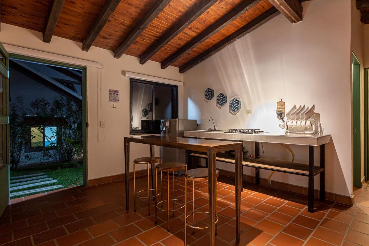 Soy Local Guatape Hotel Luaran gambar